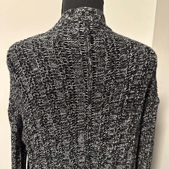 *AMERICAN EAGLE OUTFITTERS* Black x White Open Front Cardigan Sweater Size Med - Picture 5 of 7